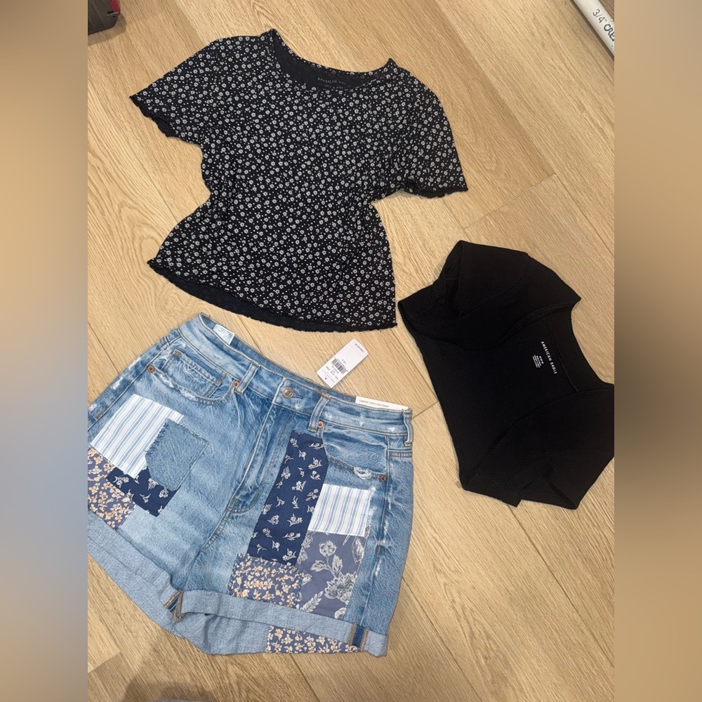 American Eagle Outfitters Women’s MEDIUM/6 BUNDLE